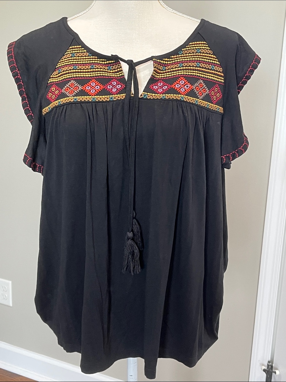 Mystree Black Embroidered Tassel Peasant Tunic